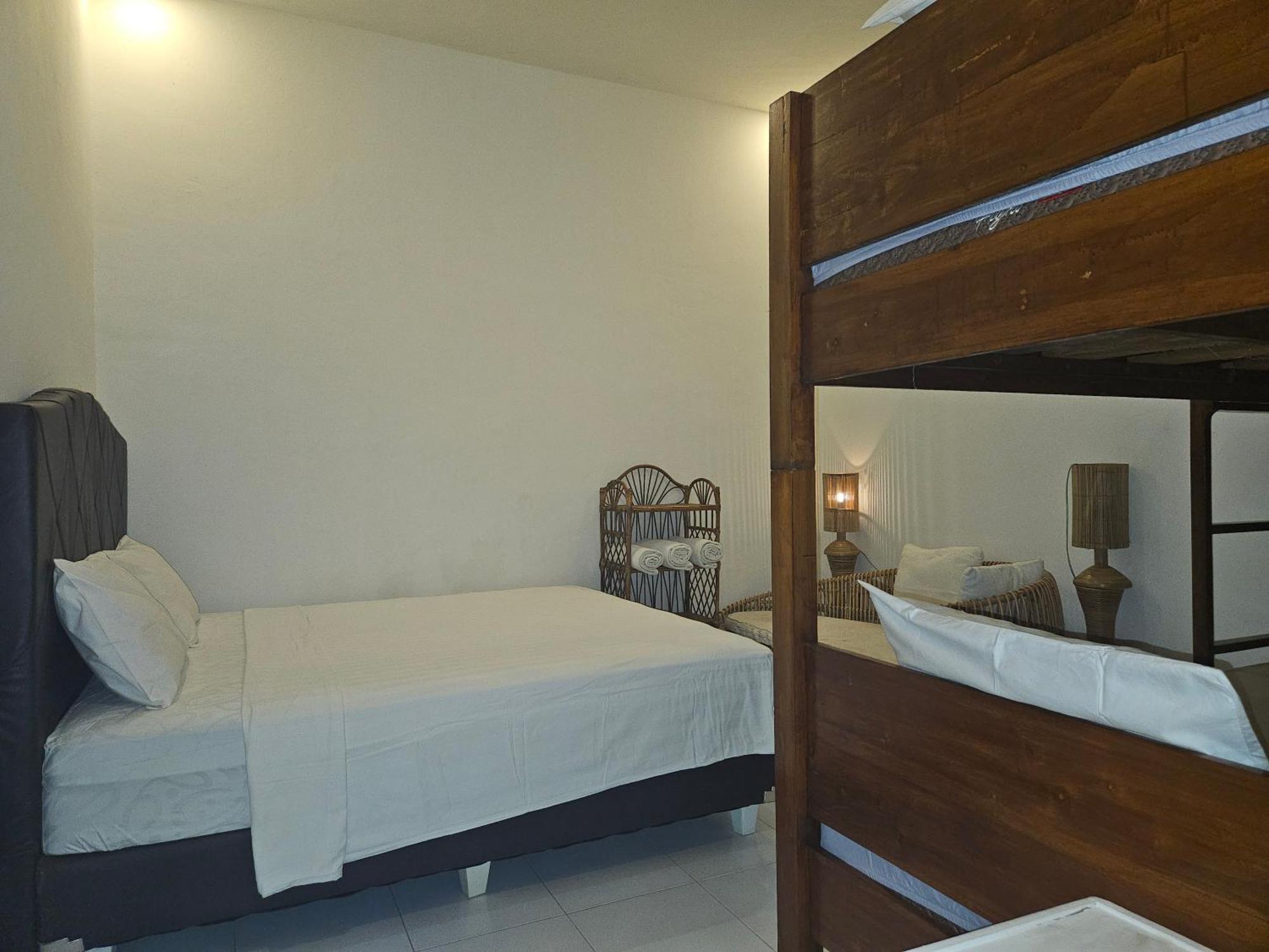 Efrata Villa Νησιά Γκίλι Δωμάτιο φωτογραφία